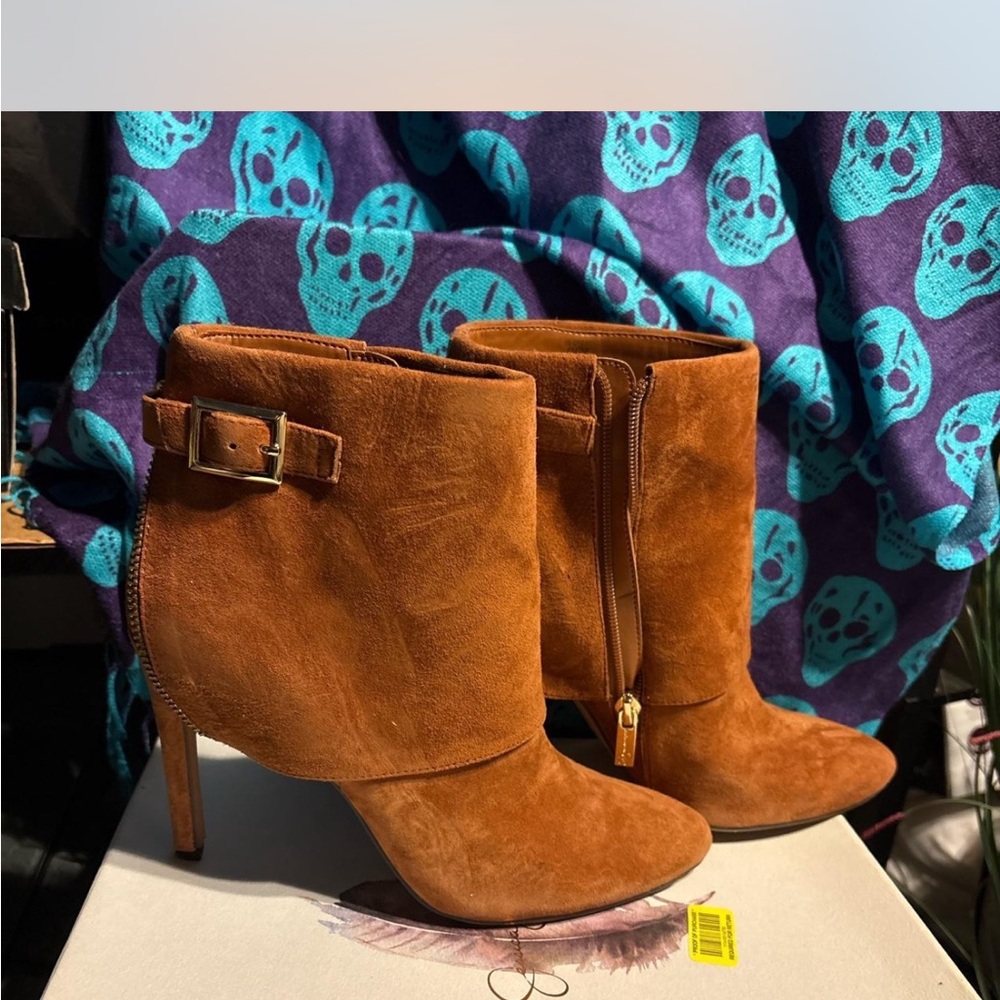 Jessica Simpson Tan Suede Heeled Boots